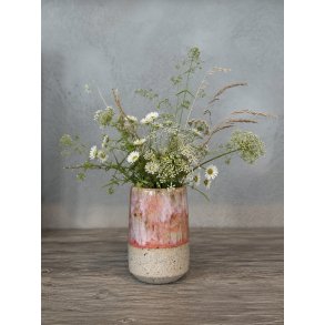 Minivase, Daggry