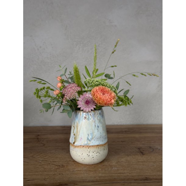 Minivase, Spot