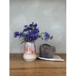 Minivase, Daggry