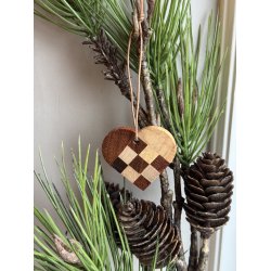 Flettet julehjerte - Juleophng, tr