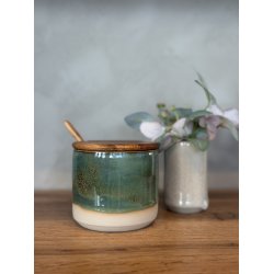 Krukke m. l�g, Gran (med hul til ske)