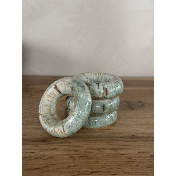 �ggeb�ger, S�t m. 4, Skovdis